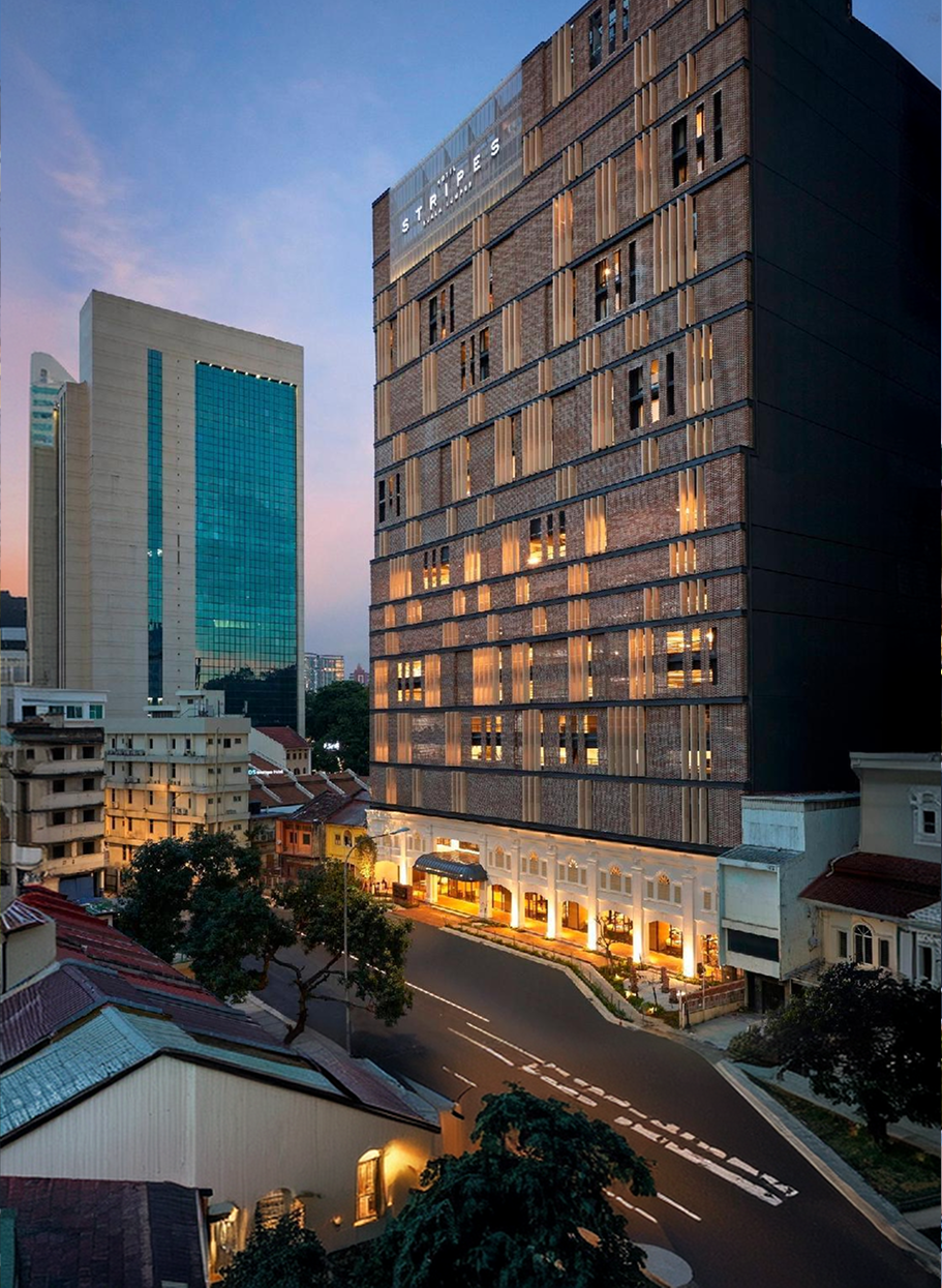 HOTEL STRIPES